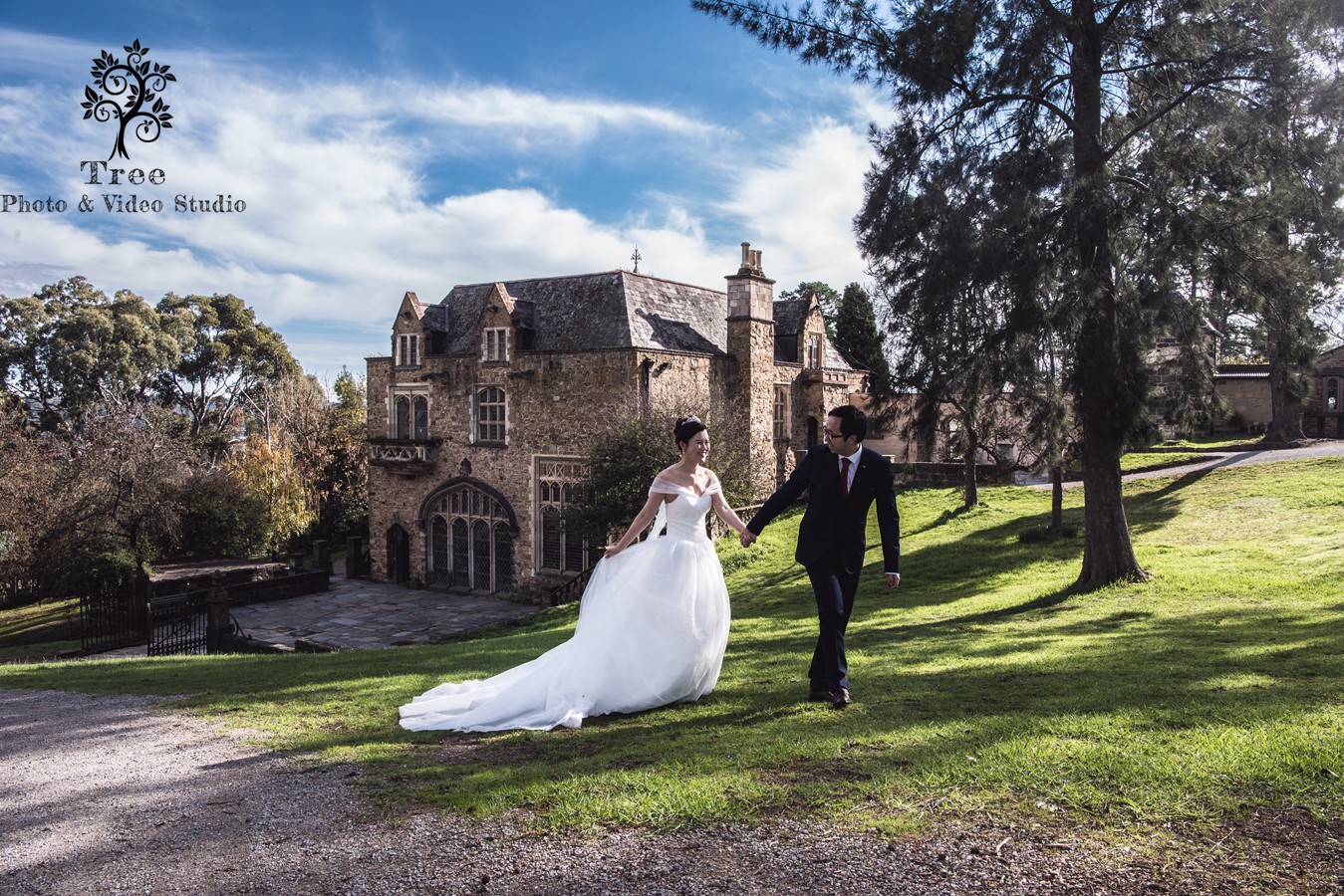 15 - Montsalvat Pre Wedding | Miranda & Bill