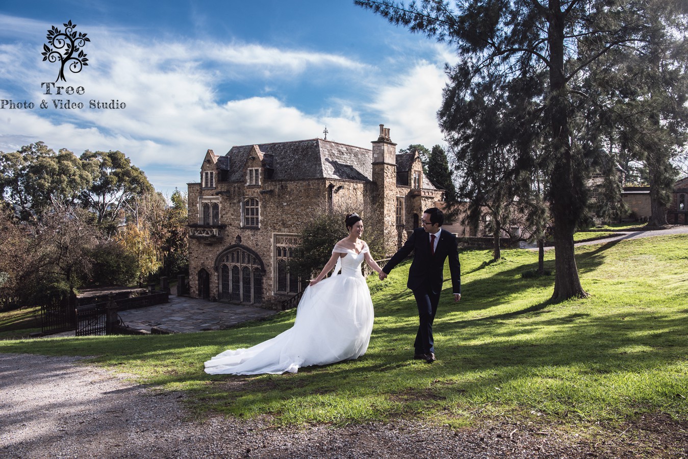 Montsalvat-Wedding