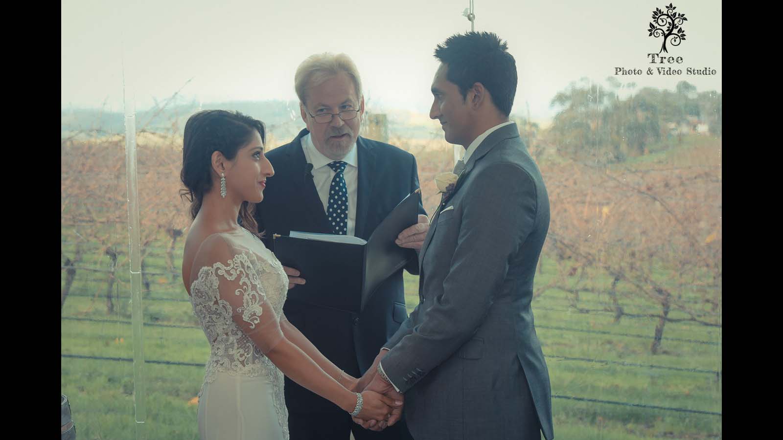 Yarra Vally Balgownie Wedding Ceremony Photo