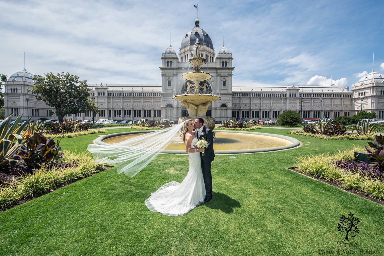 Carlton Garden Wedding Photo