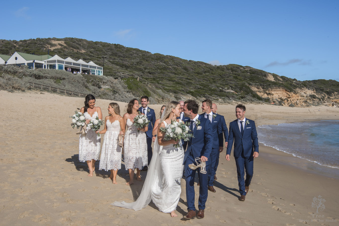 all smiles sorrento ocean beach bridal photo in beach