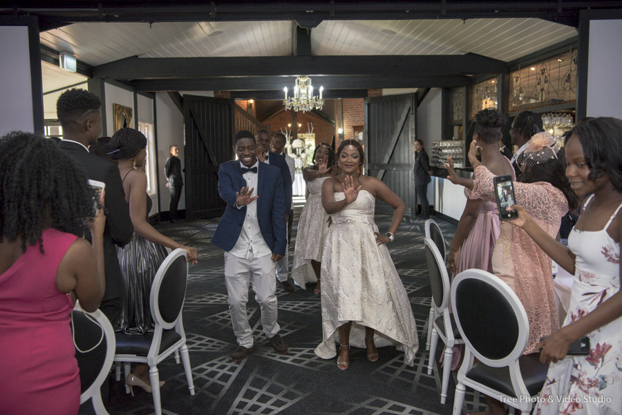 Windmill Gardens 32 1 - Victoria & Cameron | Windmill Gardens Wedding Photography