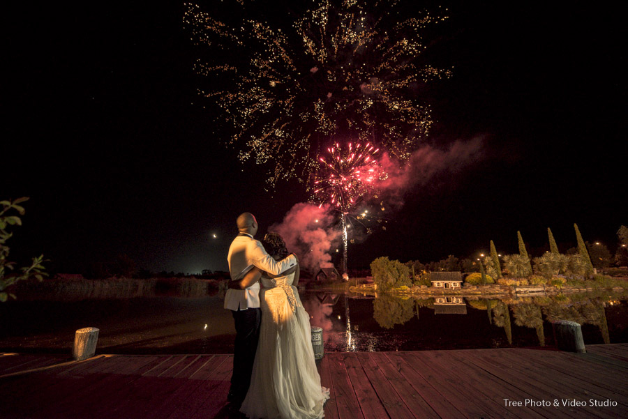 Windmill Gardens 42 - Victoria & Cameron | Windmill Gardens Wedding Photography