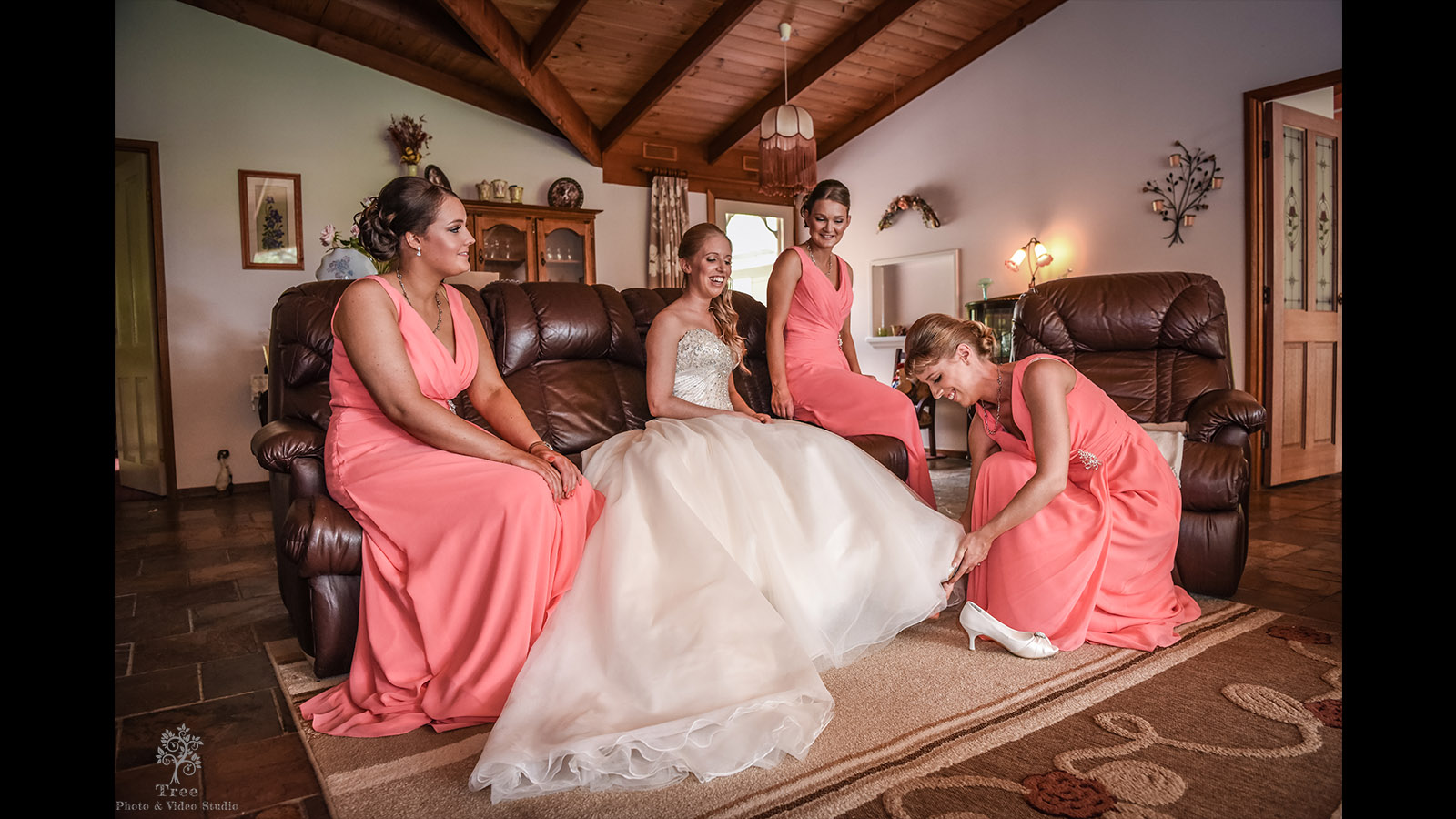 Anika Dean Lyrebird Falls Wedding Photography 15 - Anika & Dean | Lyrebird Falls Wedding Photography