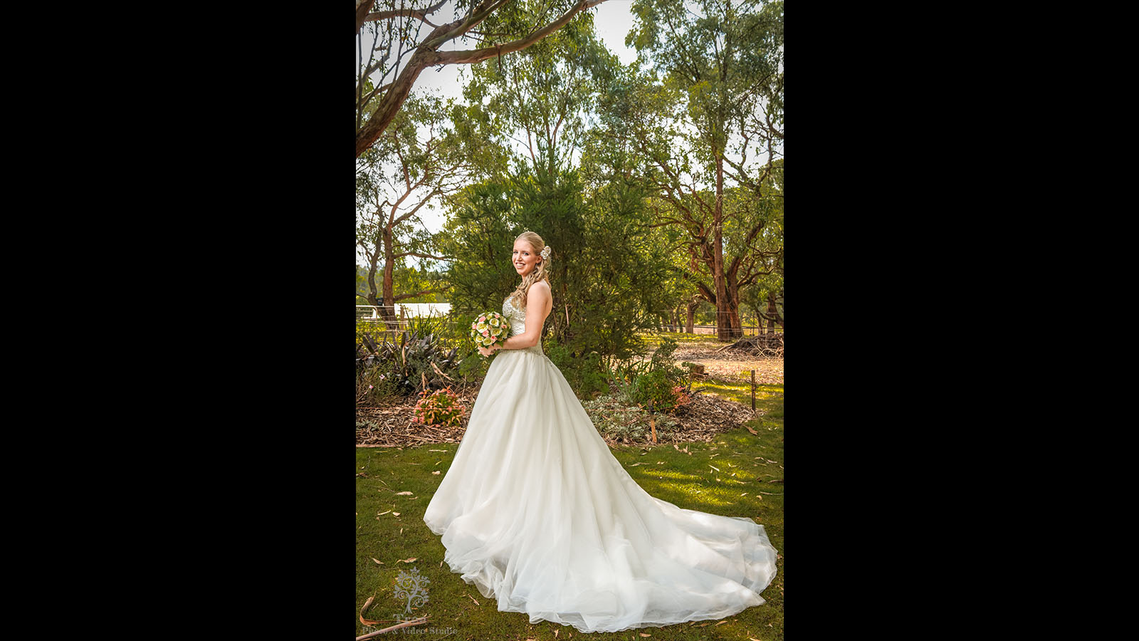Anika Dean Lyrebird Falls Wedding Photography 17 - Anika & Dean | Lyrebird Falls Wedding Photography
