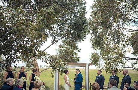 Warrawong Woolshed Wedding