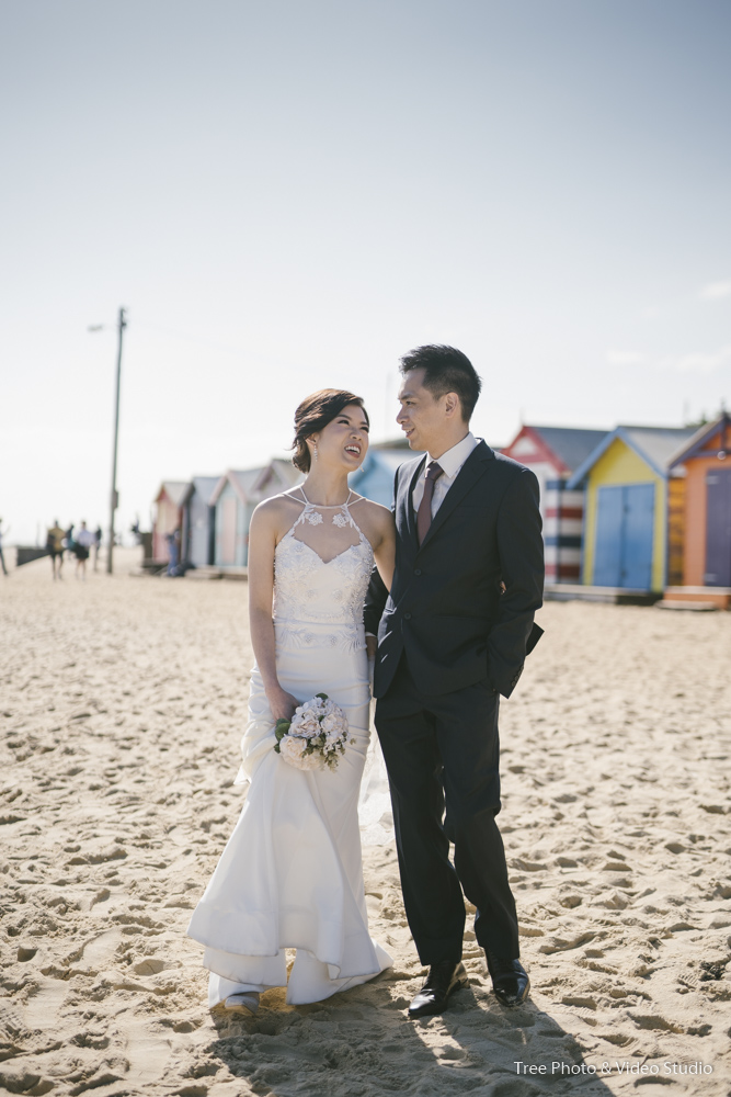 Pre-wedding Photoshoot at Brighton Beach