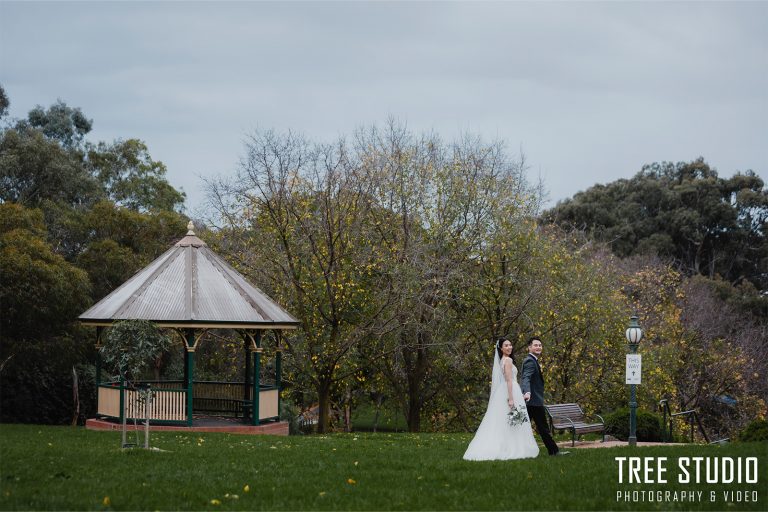 Amora Hotel Riverwalk Melbourne Wedding Photography TY (70)