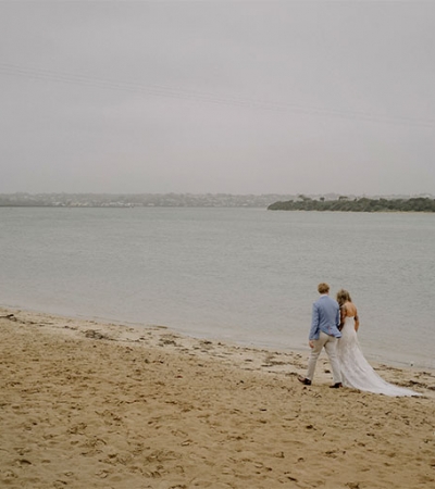 Matt & stephanie @ at the heads barwon